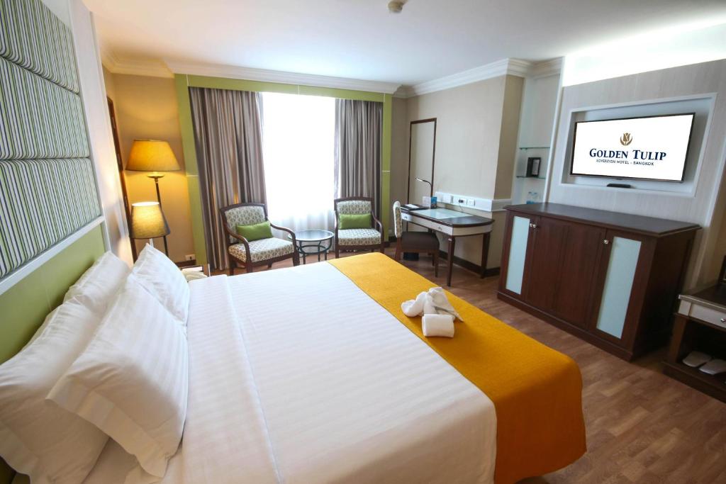 Двухместный (Улучшенный номер с кроватью размера «king-size»), Отель Golden Tulip Sovereign Bangkok