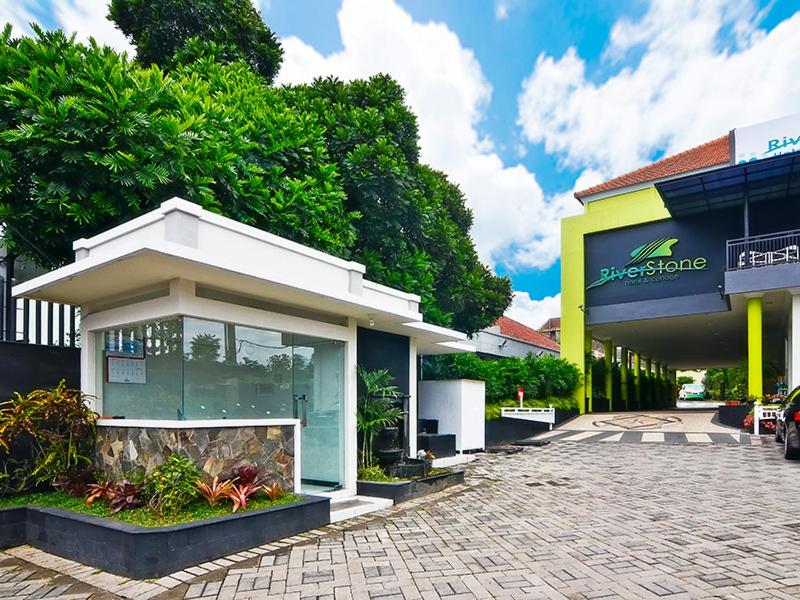 Riverstone Hotel & Cottage photo 1