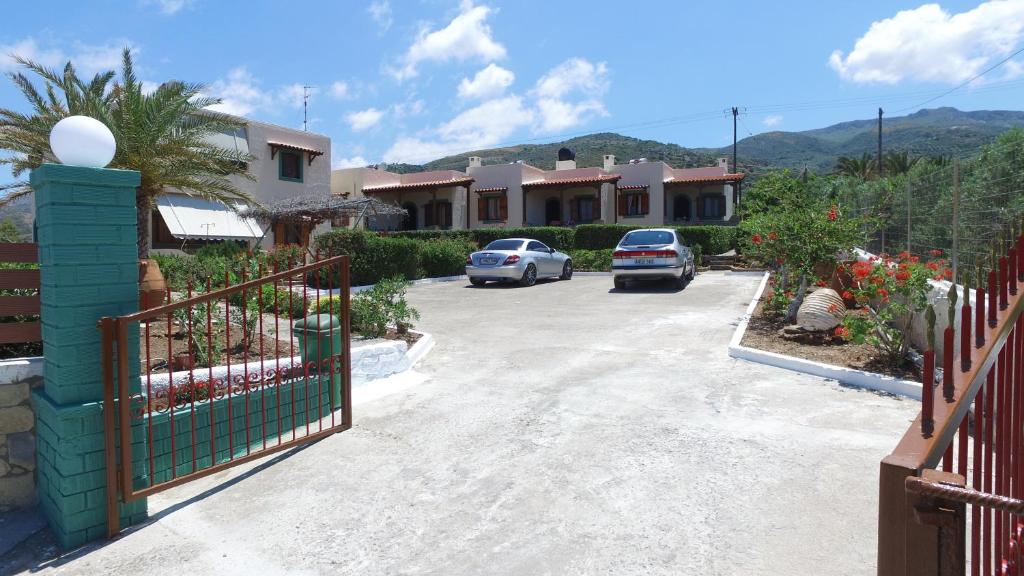 Villa Katerina Holiday Apartments photo 2