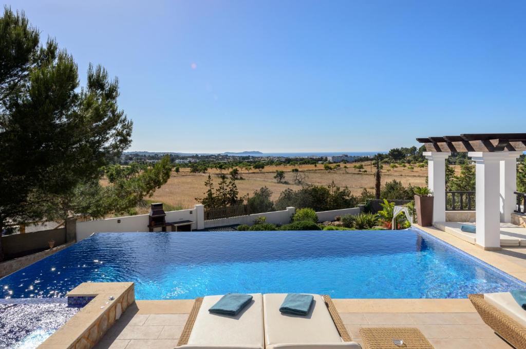 Villa Almond photo 3