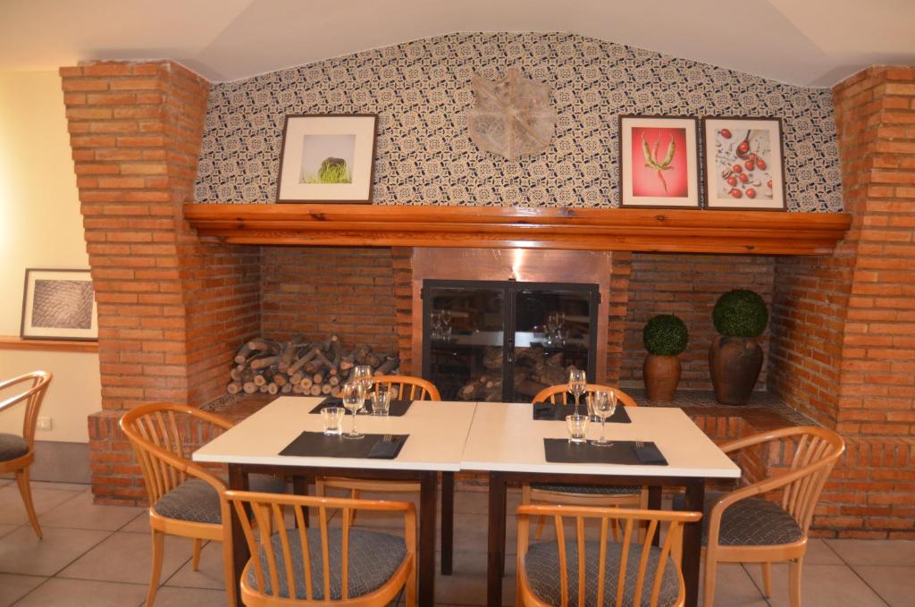 Hotel Brujas De Irues photo 4