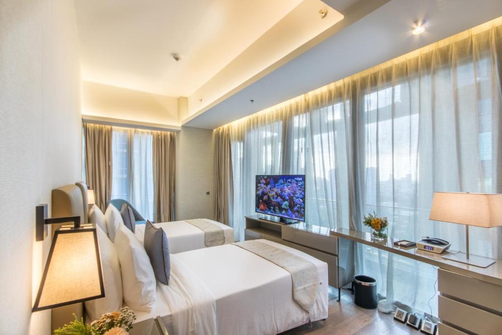 Сьюит (Представительский люкс с 2 спальнями), I'M Hotel