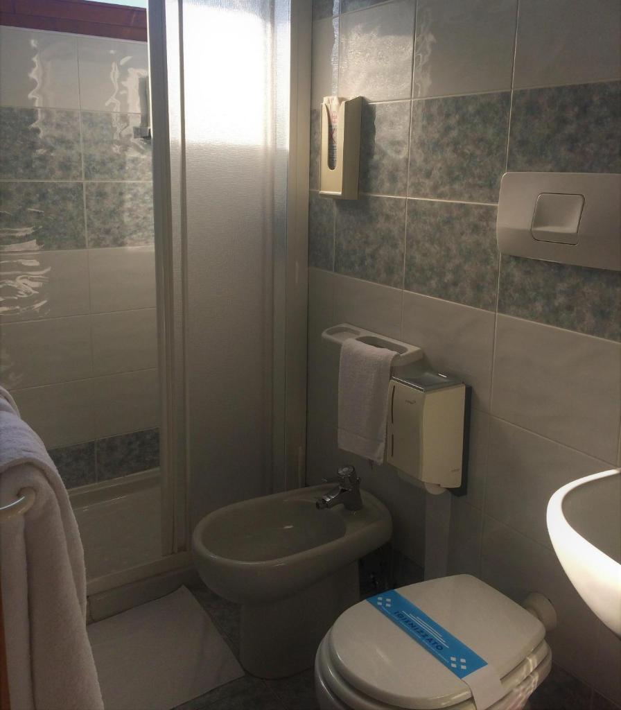 Hotel Serena photo 3