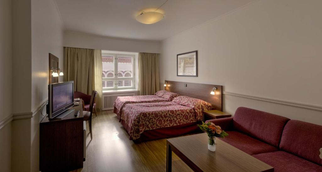 Двухместный (Двухместный номер «Комфорт» с 2 отдельными кроватями), Hotel Anna