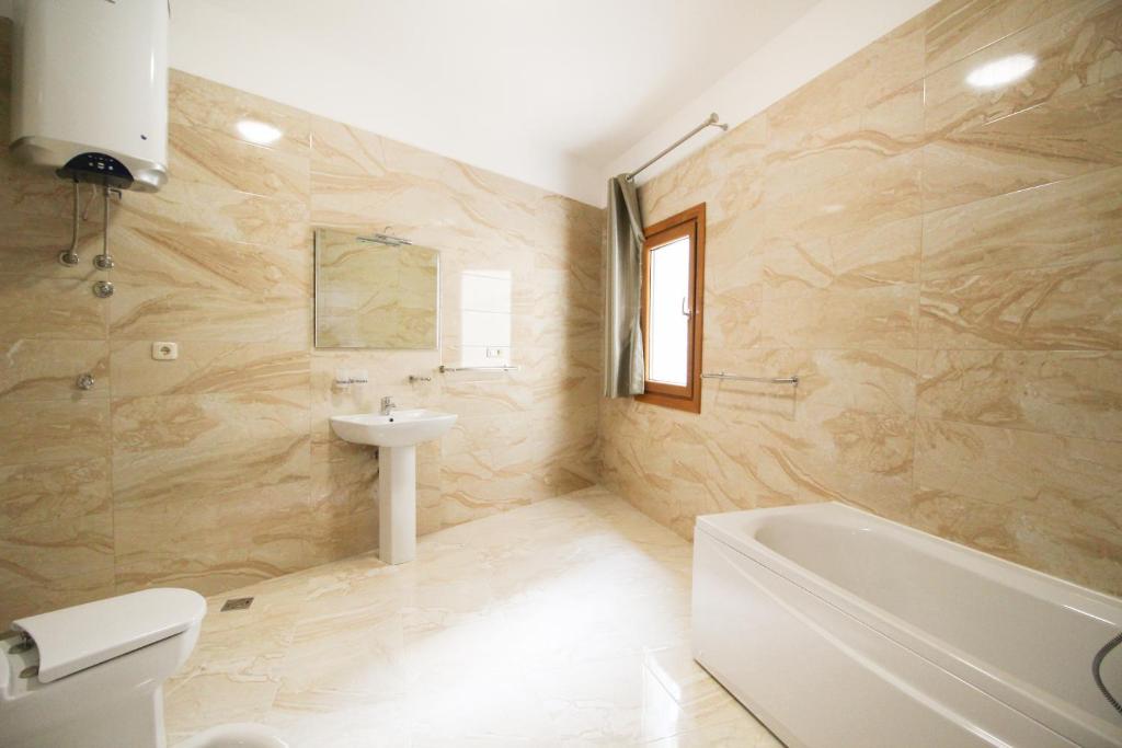 Апартаменты (Апартаменты с 2 спальнями), Apartmani Svetionik