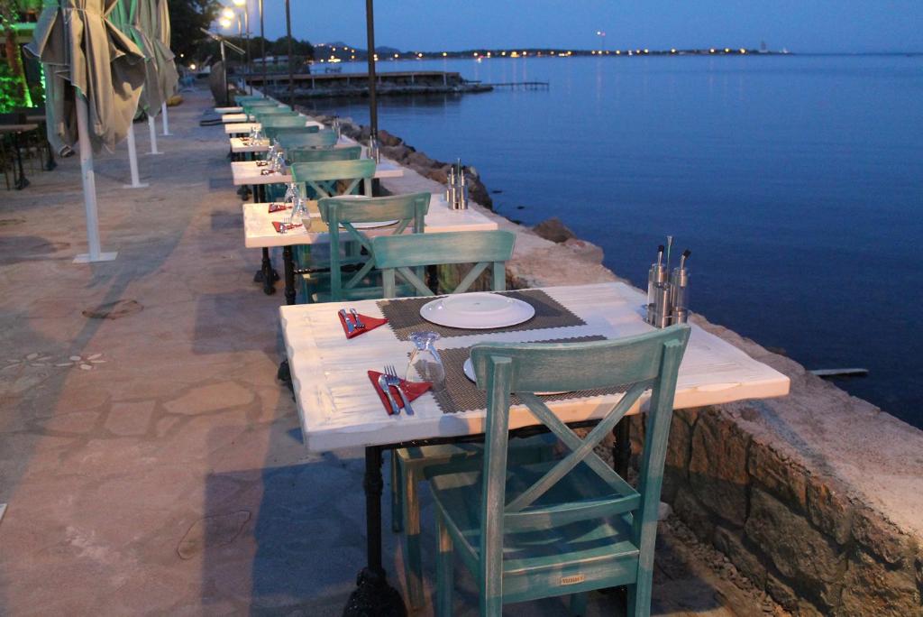 Assos Zeyti̇n Han Special Class Hotel photo 2