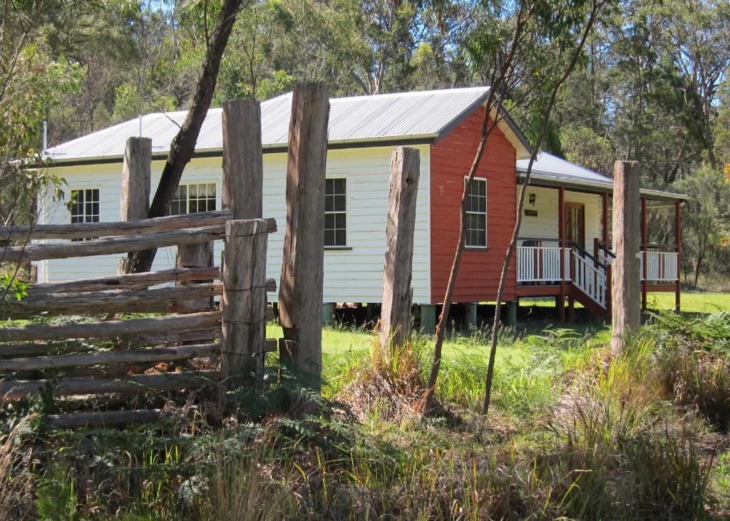 Neds Cabin photo 2