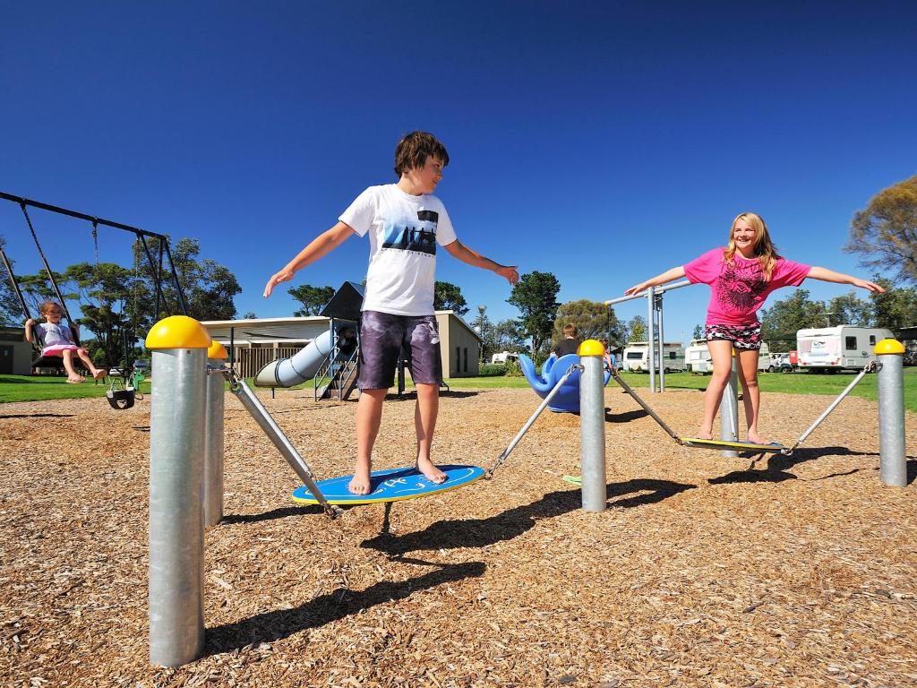 NRMA Eastern Beach Holiday Park photo 4