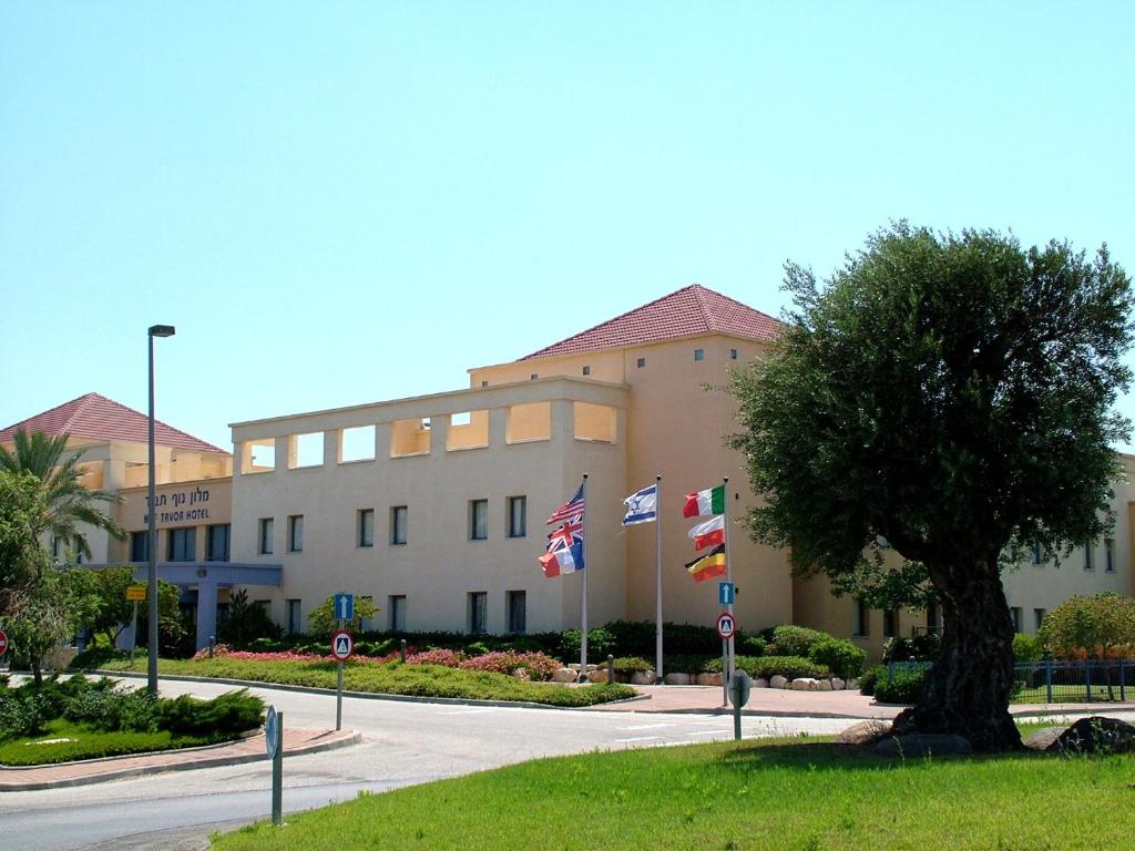 Nof Tavor Hotel photo 1