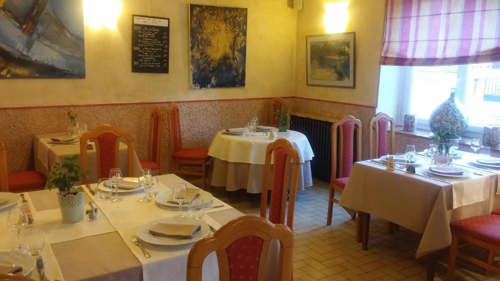 Hôtel - Restaurant des Voyageurs photo 4