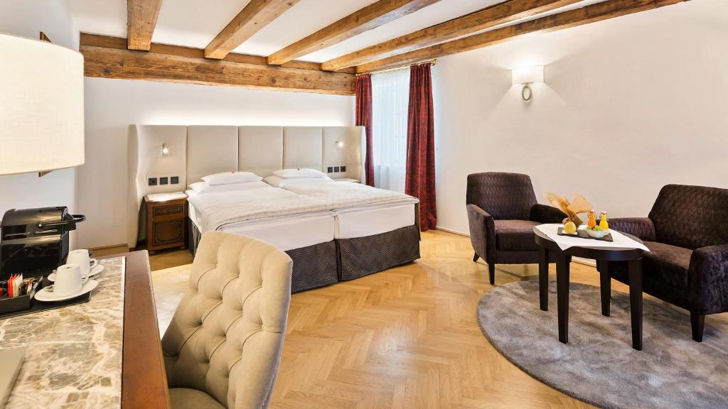 Двухместный (Улучшенный двухместный номер с 1 кроватью), Radisson Blu Hotel Altstadt