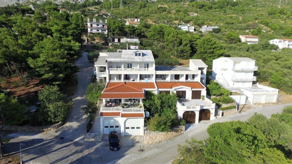 Guest house Fenix Brela photo 1