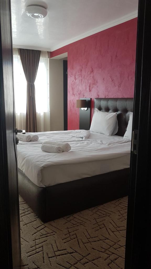Central Guest Rooms photo 3