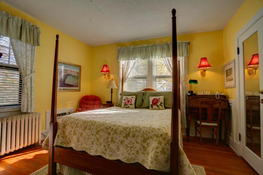 Brown Street Inn Bed and Breakfast photo 3