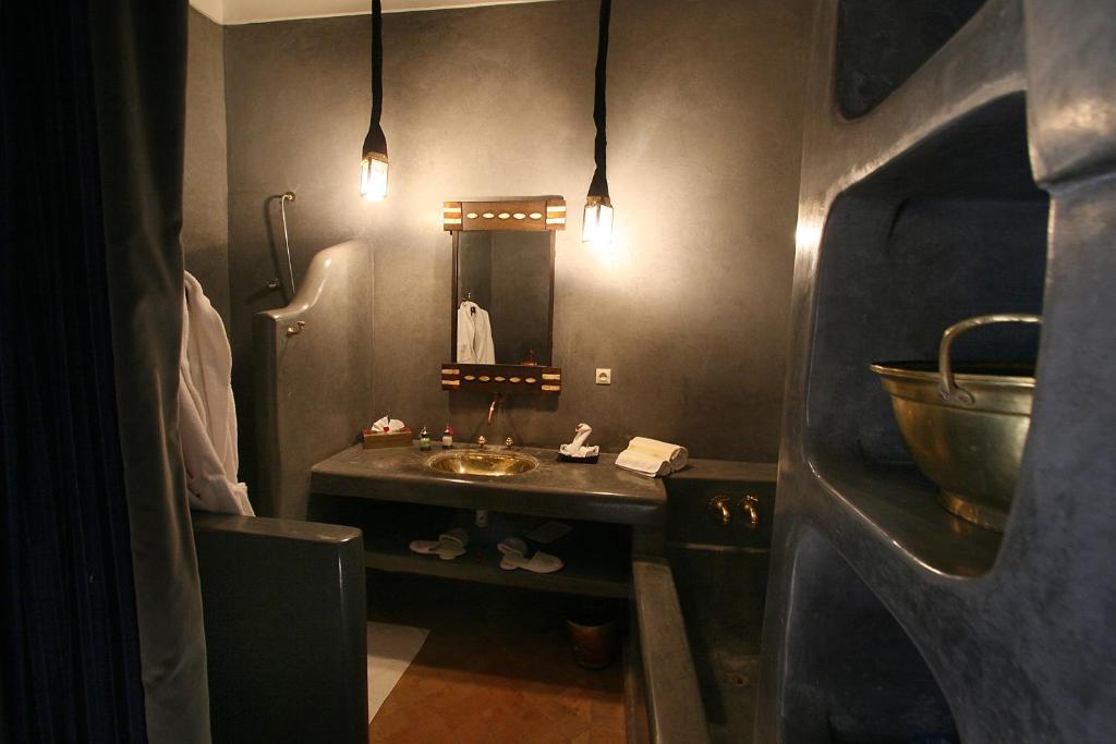 Двухместный (Двухместный номер Делюкс с 1 кроватью), Riad-Assala