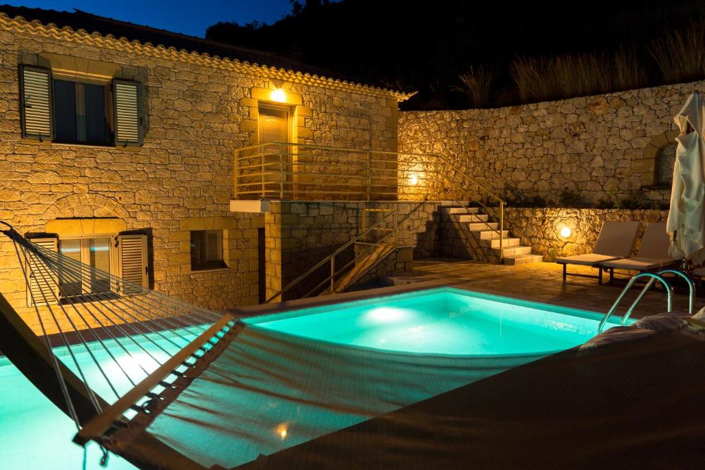 Tseralia Houses photo 2