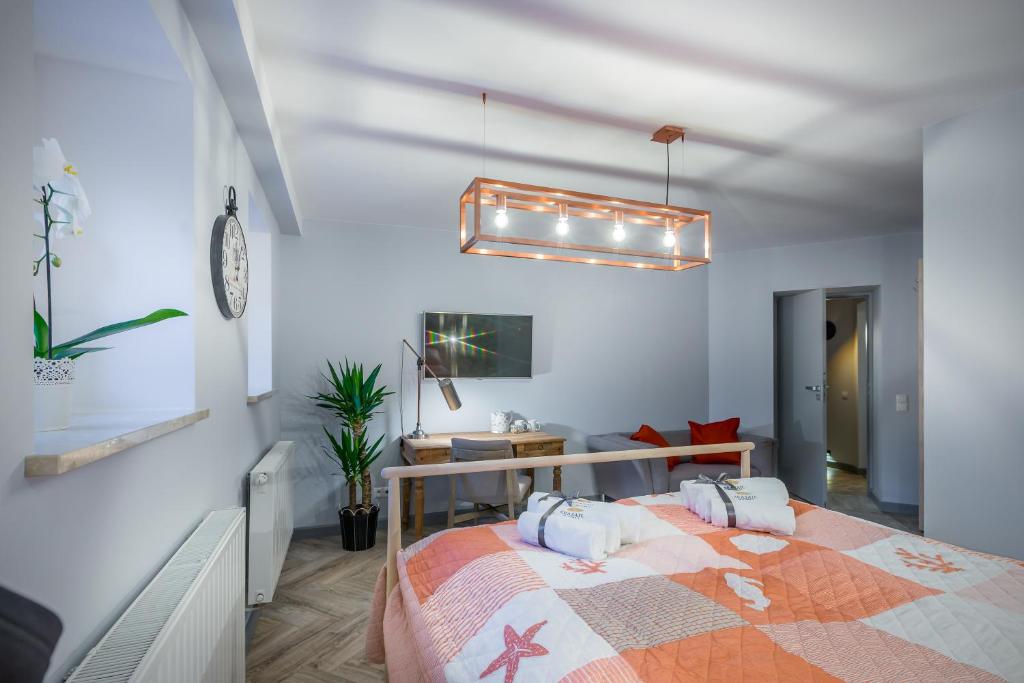 Двухместный (Большой улучшенный двухместный номер), Sea Sail Apartments