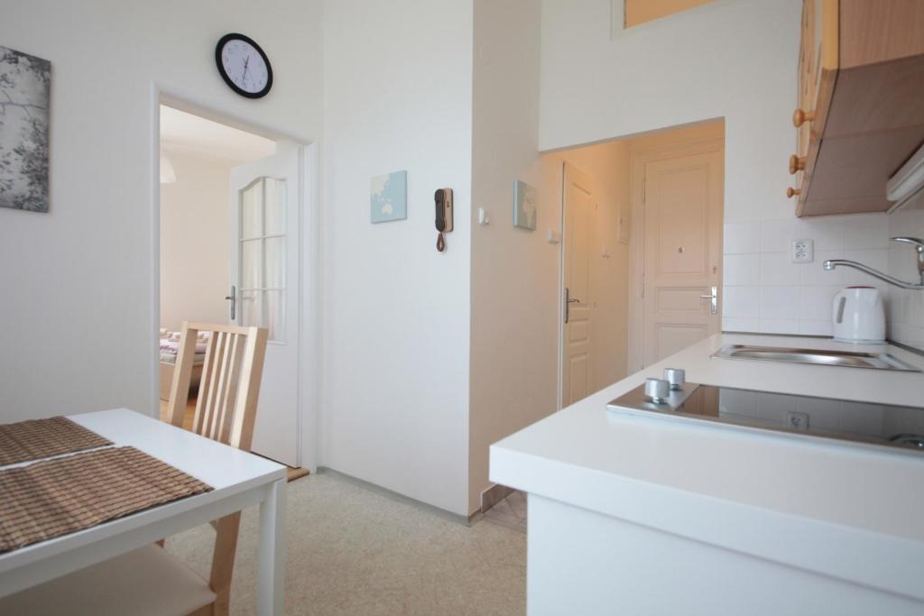 Апартаменты (Апартаменты с 1 спальней), Апарт-отель Angel City