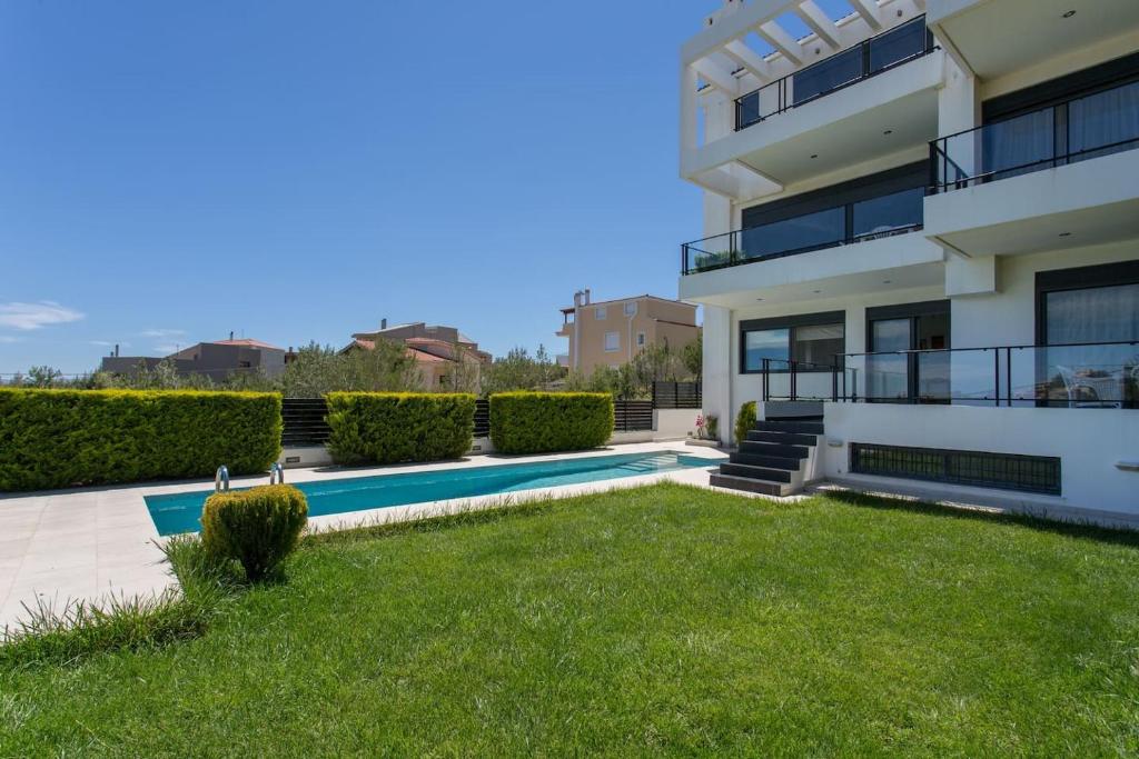 Sia's Luxury Maisonette photo 3