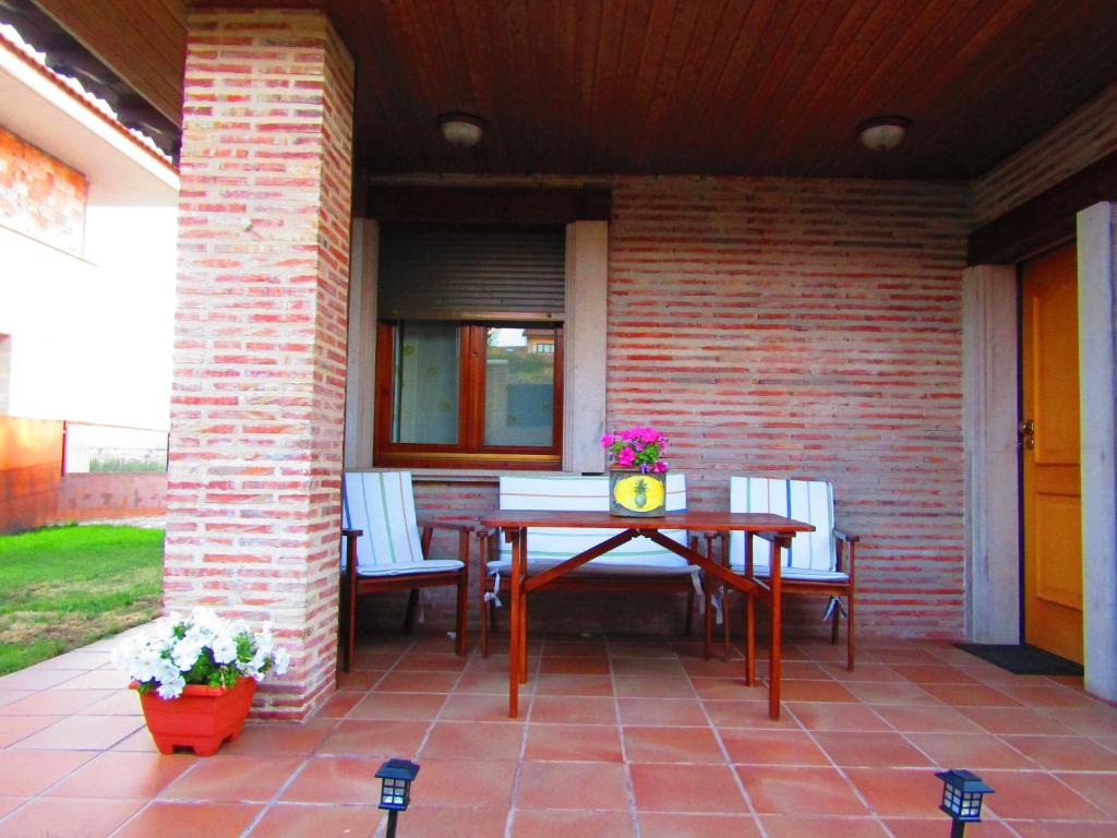 Casa en ambiente tranquilo y relajante photo 1