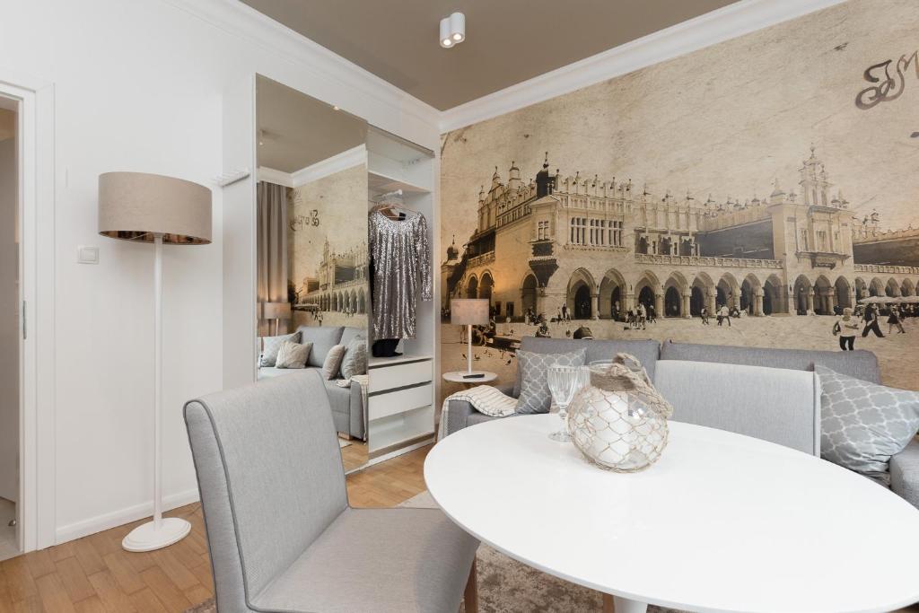 Студио (Апартаменты-студио с общей ванной комнатой), Avanti Home