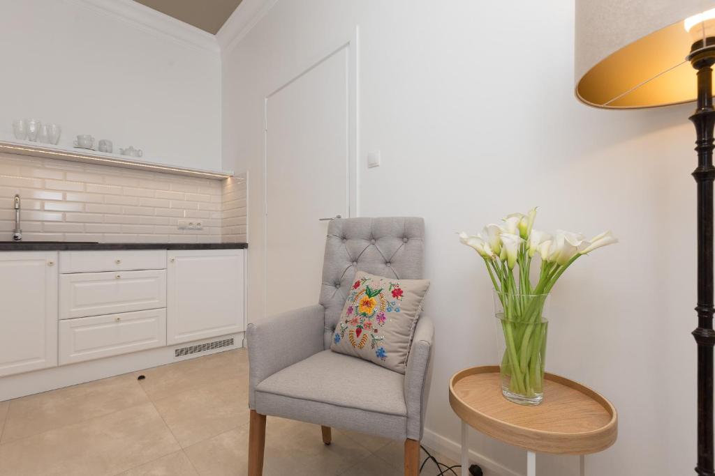 Студио (Апартаменты-студио с общей ванной комнатой), Avanti Home