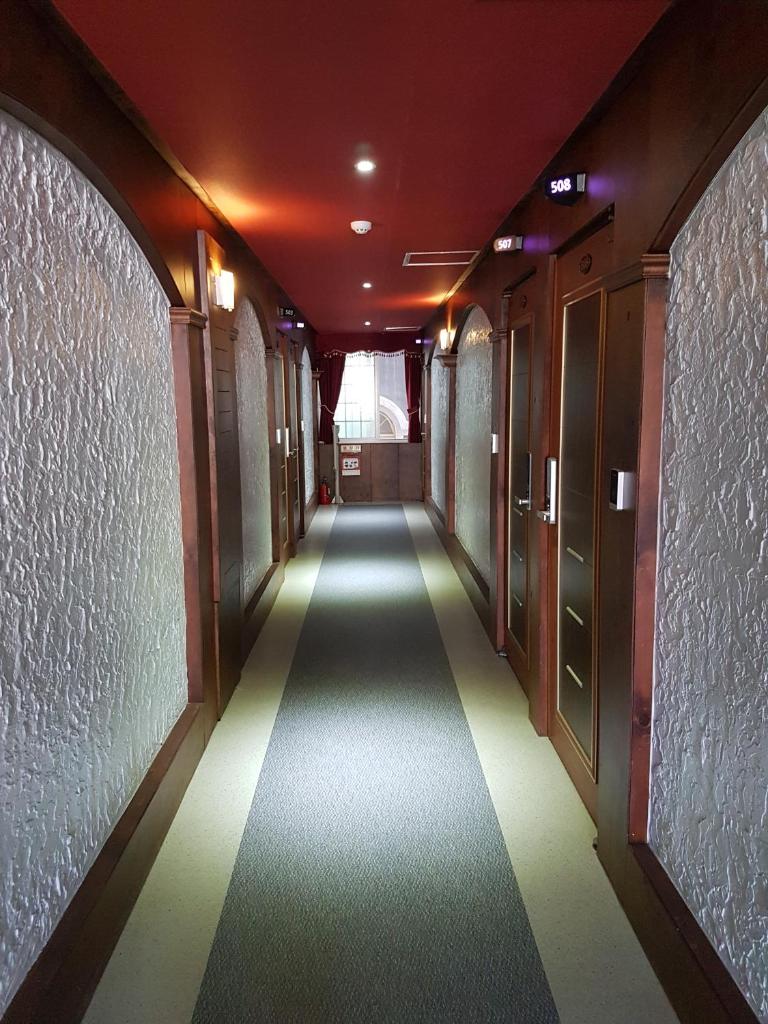 Sky Motel photo 4