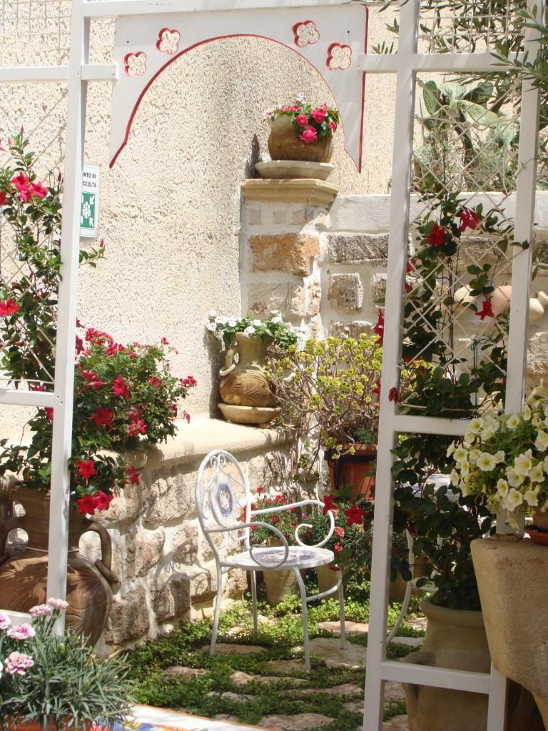 Guest House Al Gattopardo photo 2