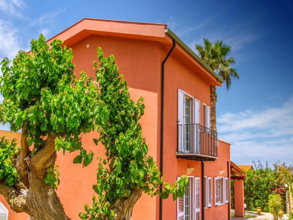Gelso Bianco Apartments photo 1