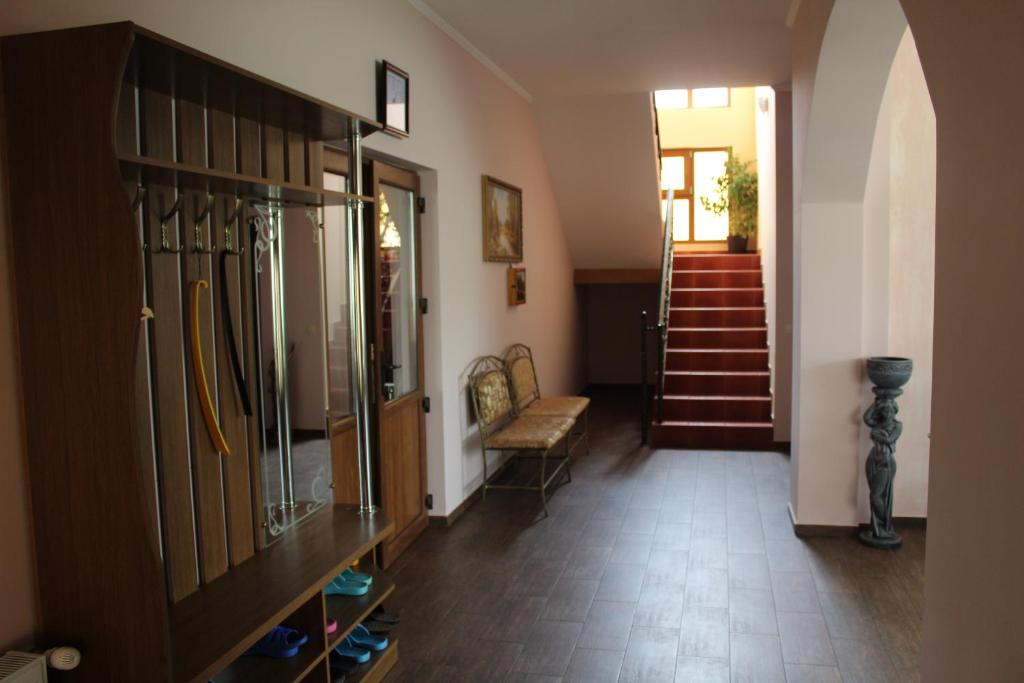 Sukhoviia photo 2