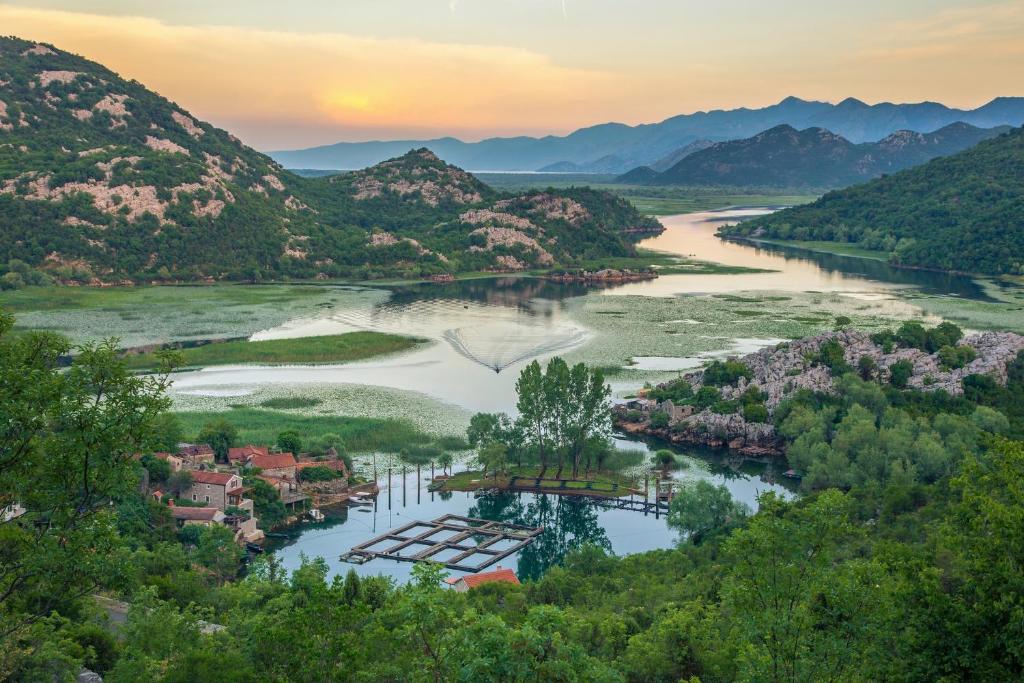 Paradise House Skadar Lake photo 1