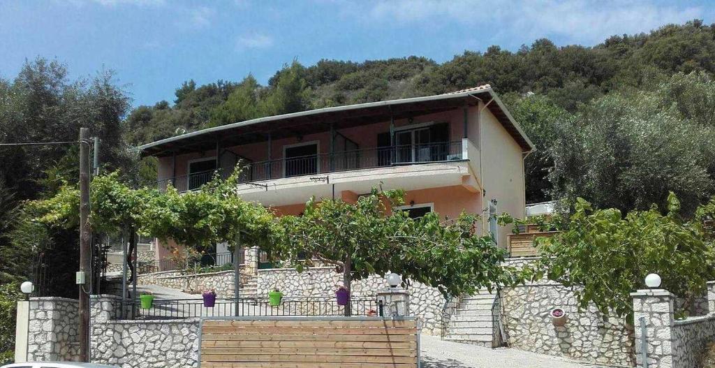 Rania Apartments