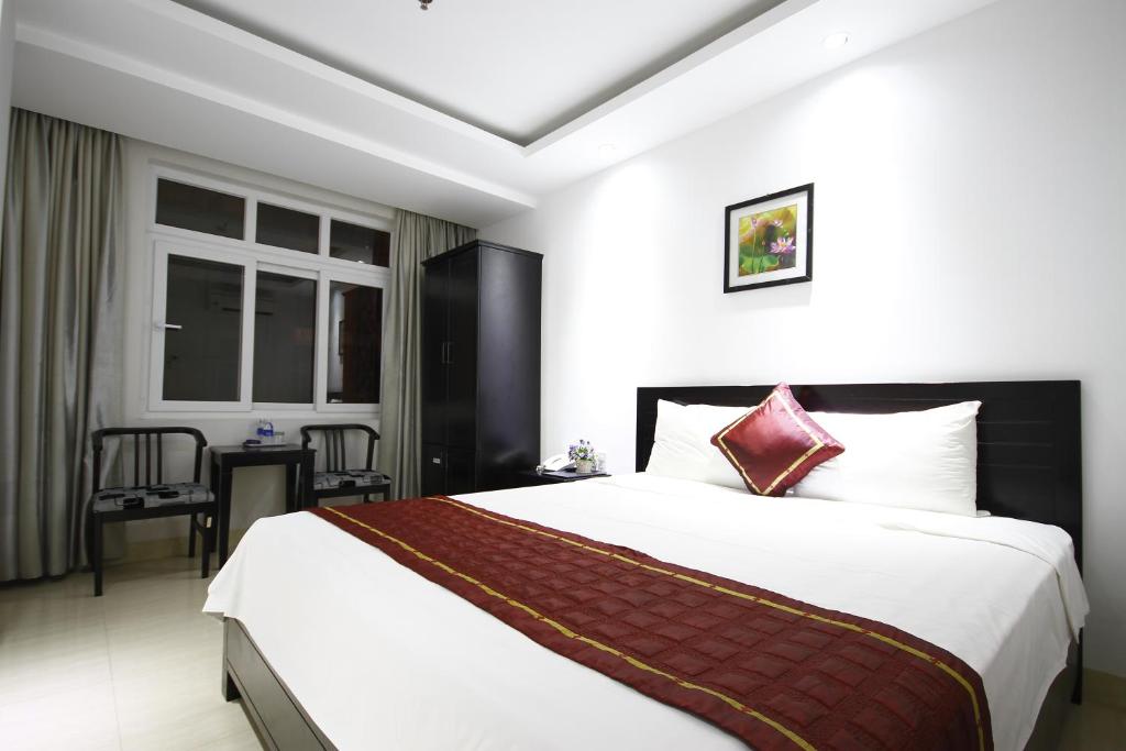 Двухместный (Улучшенный двухместный номер с 1 кроватью), Misa Hotel