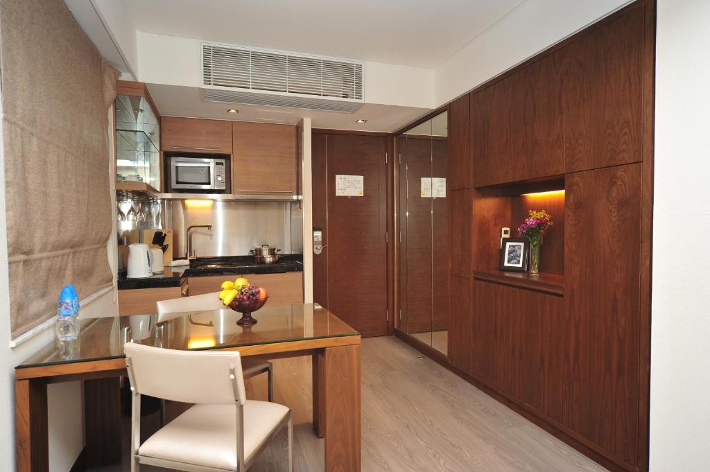 Апартаменты (Апартаменты с 1 спальней), Y Serviced Apartment