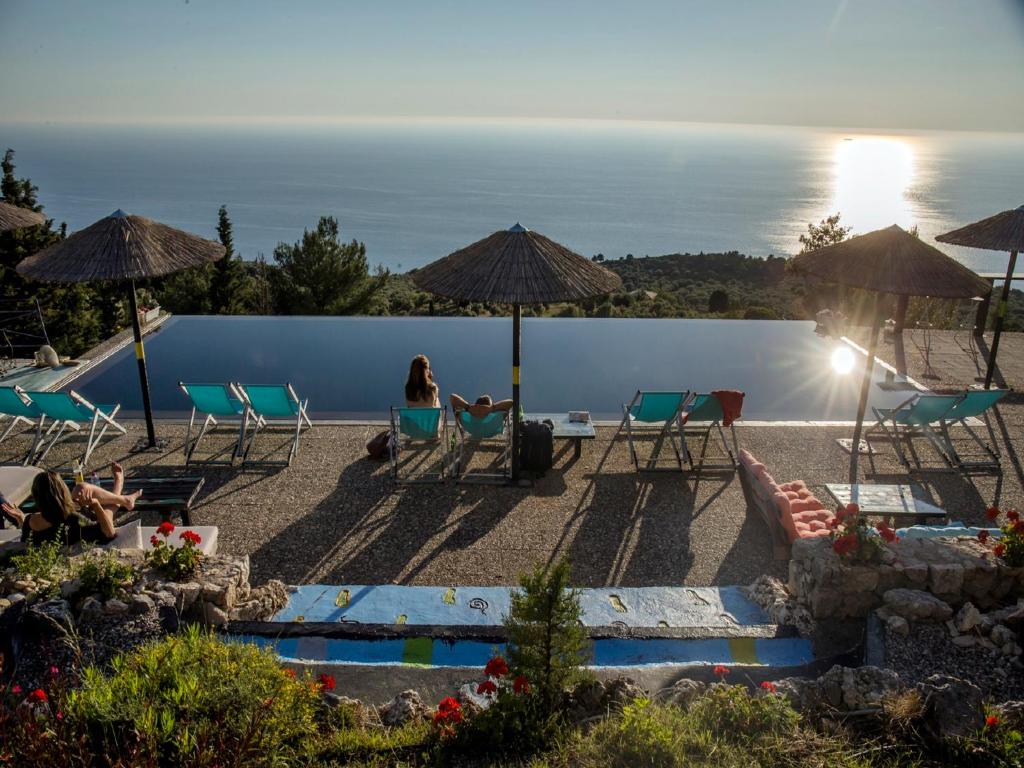 Serenity Boutique Suites photo 3