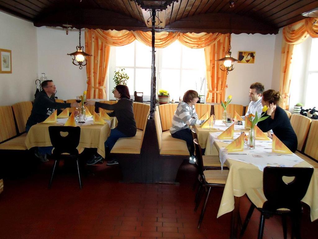 Gasthaus & Pension Lisas-Welt photo 4