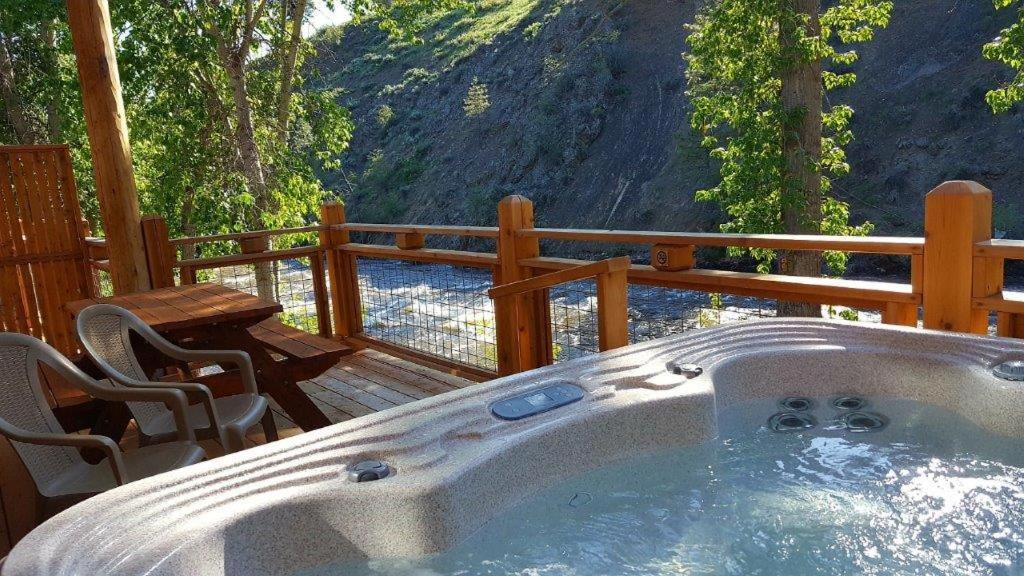 River's Edge Resort photo 4