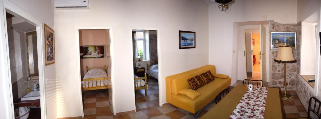 Apartments Mia photo 1