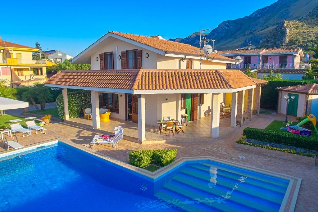 Villa con piscina privata tra Palermo e Cefalù AC - BBQ - Wi-Fi free photo 1