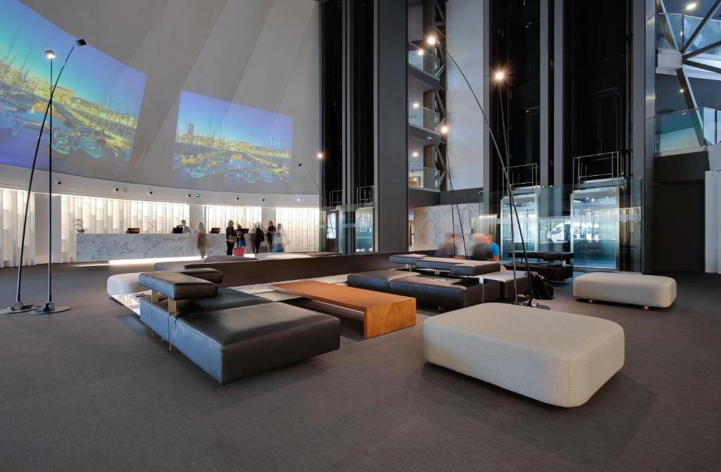 BAH Barcelona Airport Hotel photo 4