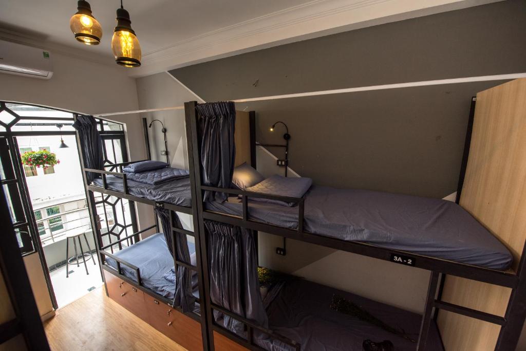 Номер (Кровать в 8-местном общем номере для женщин с балконом), The Like Hostel & Cafe