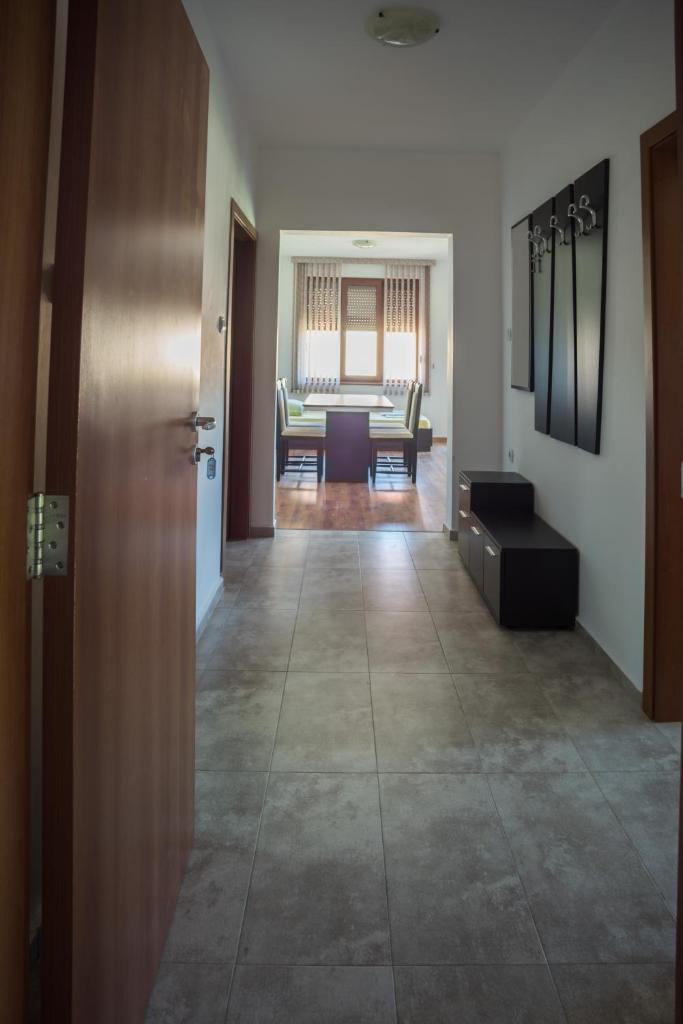 Апартаменты (Апартаменты с 1 спальней (для 5 взрослых) с балконом), Guest House Georgievi
