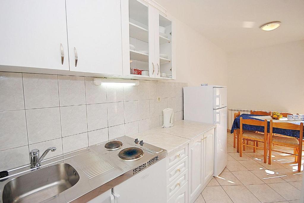 Apartments Mira photo 4