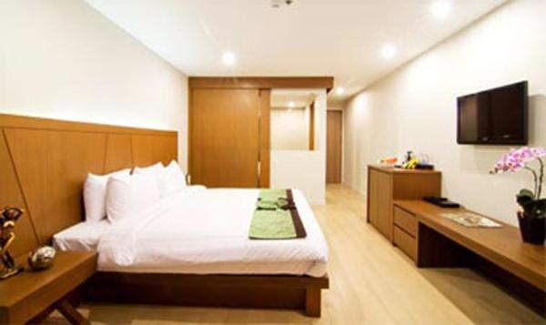 Двухместный (Улучшенный двухместный номер с 1 кроватью), Отель The Stay