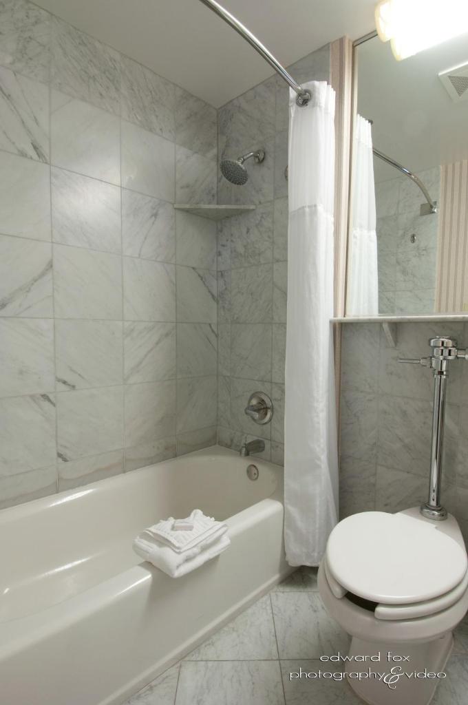 Двухместный (Двухместный номер с 2 кроватями размера «queen-size»), Warwick Allerton Chicago