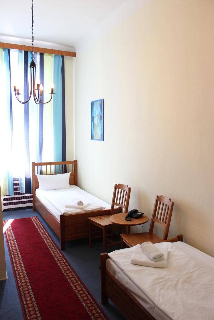 Двухместный (Двухместный номер с 2 отдельными кроватями), Hotel-Pension Rheingold am Kurfürstendamm