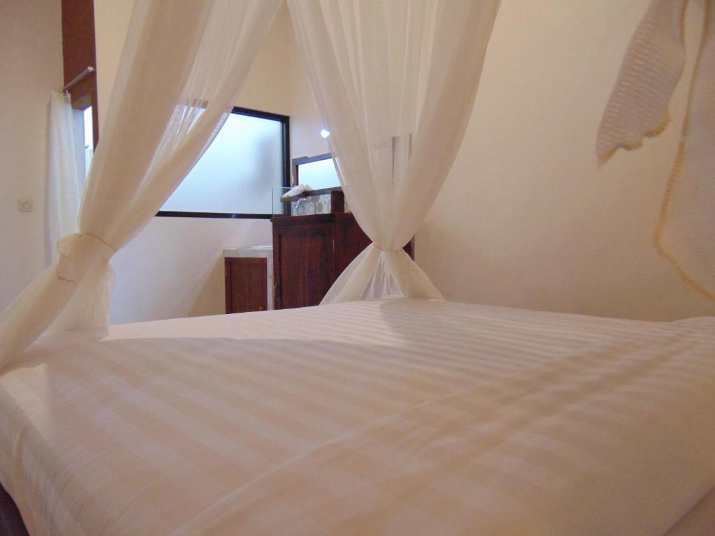 Двухместный (Улучшенный двухместный номер с 1 кроватью), Batu Kandik Homestay