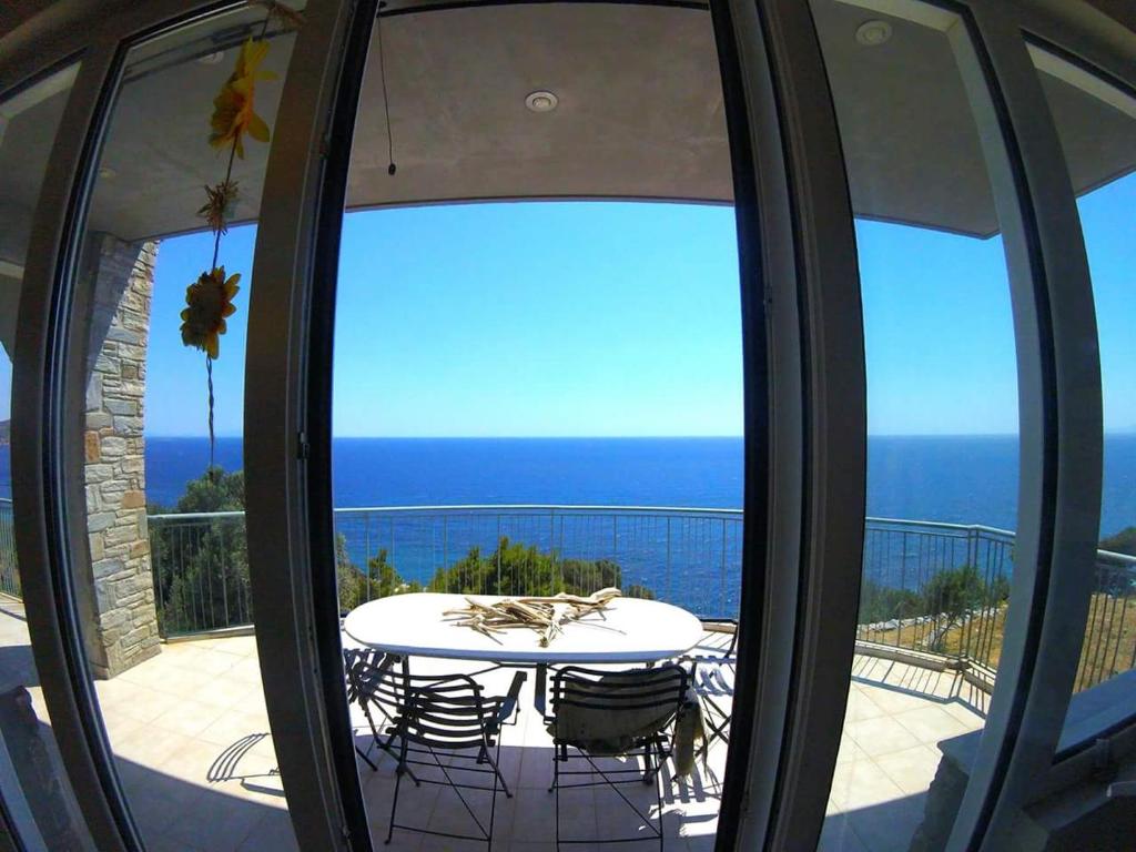 Villa Aegean Balcony