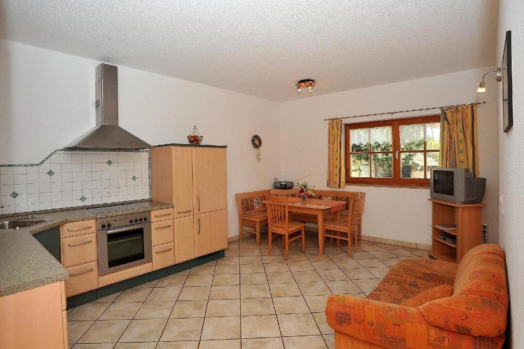 Ferienhof-Fink-Ferienwohnung-Sonnenblume photo 3