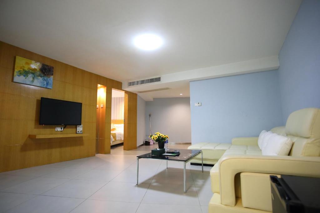 Трехместный (Роскошный трехместный номер), Shanshui Trends Hotel East Station